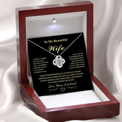 To My Beautiful Wife Neckless With Luxury LED Box